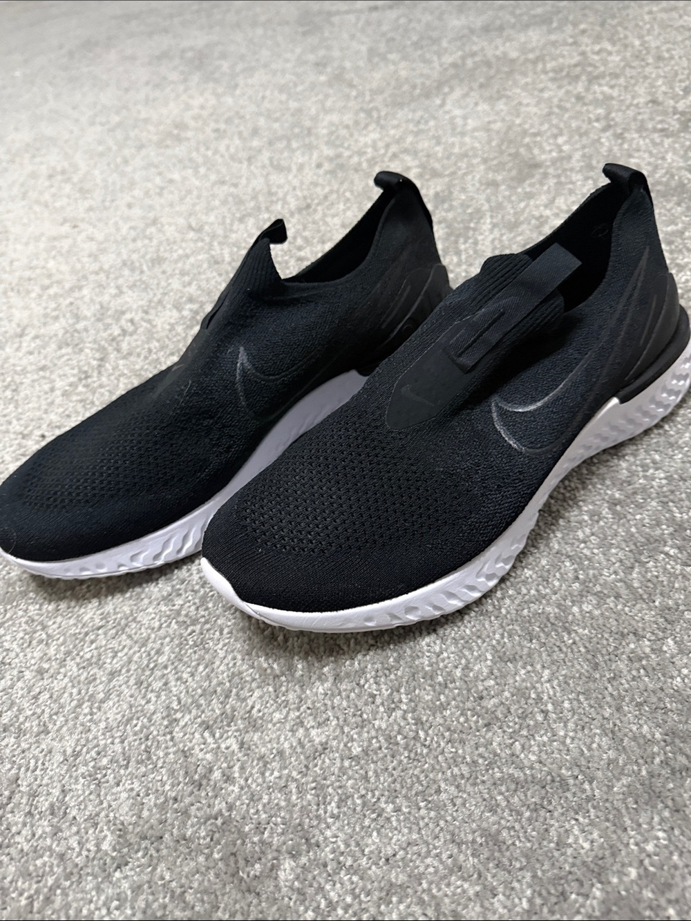 Nike Men's Black Knit Slip-On Sneakers with White Sole